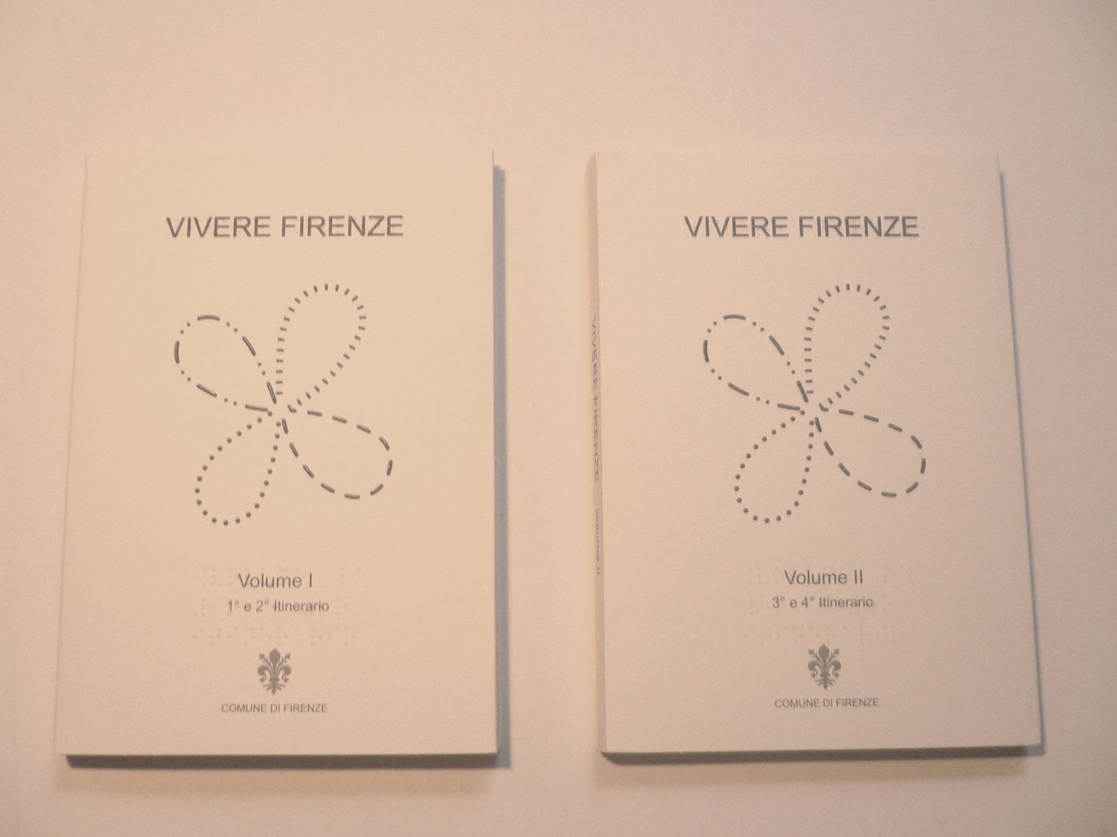 Copertina libro tattile "Vivere Firenze"